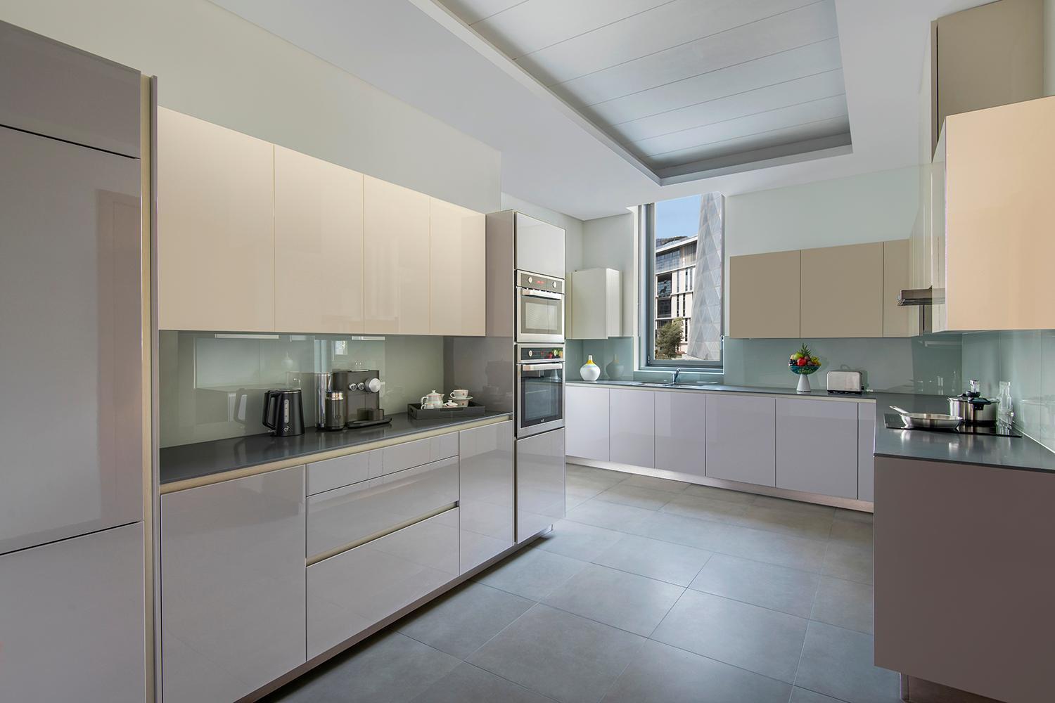 Banyan Tree Doha At La Cigale Mushaireb Zimmer foto A modern kitchen